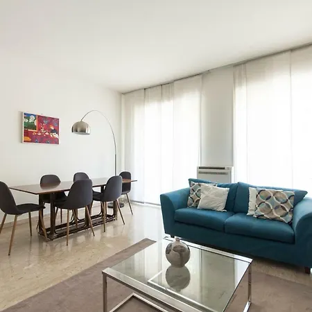 Spacious Modern Flat In A Lively Area * Milano
