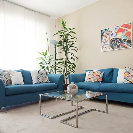 Daire Spacious Modern Flat In A Lively Area Milano